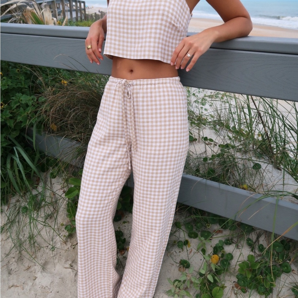 Abercrombie & Fitch Tan Checkered pull on pants Fall Vibes🍂🍁🍂🍁☕️ - Picture 3 of 6